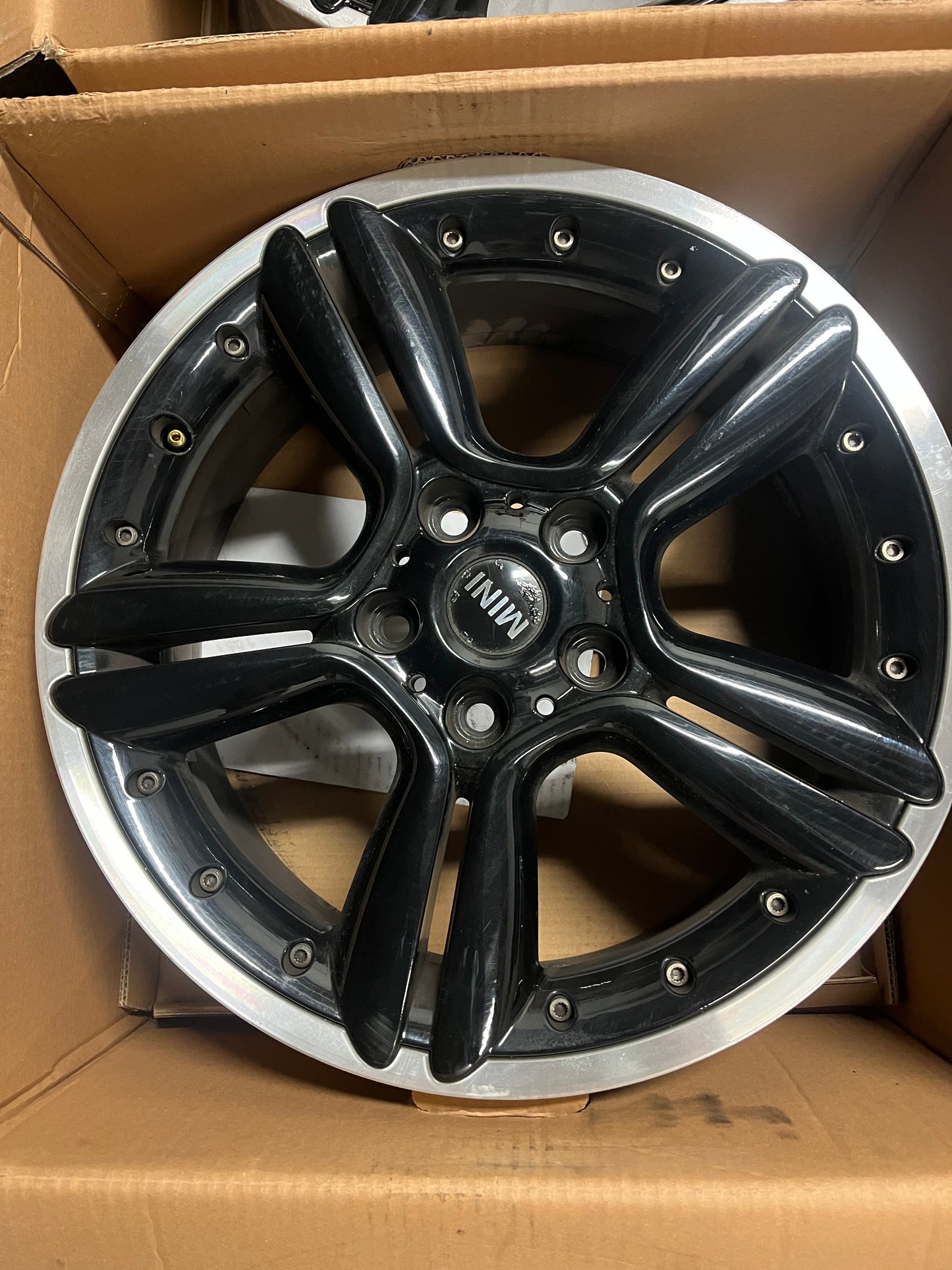 Llantas Ronal 2 Piezas 18” para Mini Countryman | 7.5x18 ET52 5x120 Desmontables